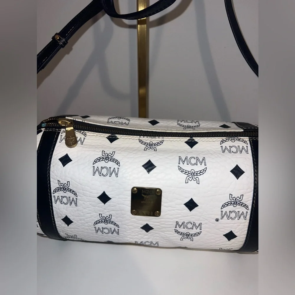 MCM Papillon Crossbody Bag - Picture 2 of 12